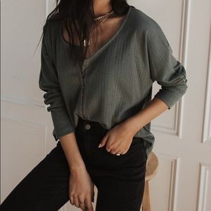 Böhme Scoop Neck Clasp Top in Green